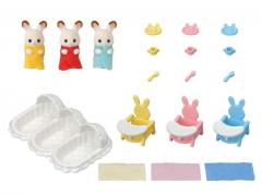 Set 3 figurine - Sylvanian Families - Set de ingrijire a bebelusilor