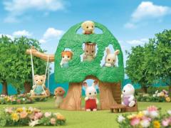 Jucarie - Sylvanian Families - Loc de joaca in copac