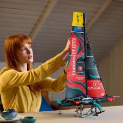 LEGO Technic - Iahtul Emirates Team New Zealand AC75(42174)