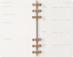 Agenda 2024/2025 - Student Life 12-Month Diary - Large, Soft Cover, Spiral - Black