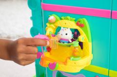 Casa de papusi - Gabby`s Doll House - Balcon pentru petrecerea cu smoothie a lui Cakey