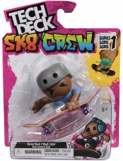 Set placa si figurina - Tech Dech - SK8 Crew Series 1 - Sapca gri