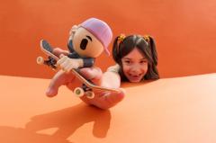 Figurina - Tech Dech - Placa si sapca mov