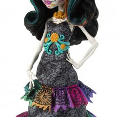 Papusa Monster High - Skelita Claveras