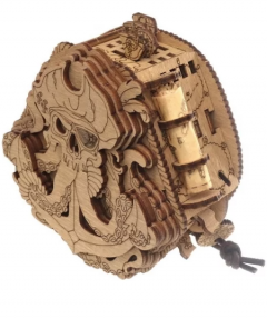 Puzzle 3D, 123 piese - Blackbeard’s Compass