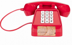 Jucarie - The Simpsons - Telefonul lui Moe cu peste 10 farse incluse, engleza