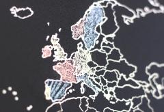 Harta XL - Woody Map Chalkboard Wereld