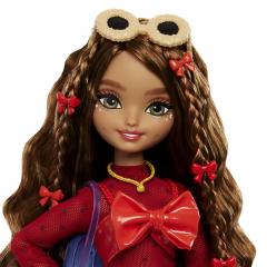 Papusa cu accesorii - Barbie Dream Besties - Teresa