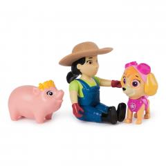 Set 2 figurine - Paw Patrol - Skye si Farmer Yumi