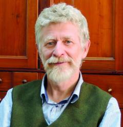 A Field Guide to the Butterflies of Romania