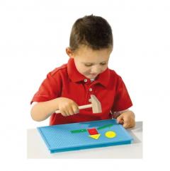 Set creativ cu Ciocan