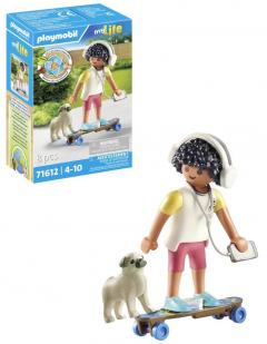 Figurina - My Life - Baiat cu animal de companie