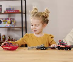 Jucarie - Masina de pompieri Land Rover si Barca de salvare