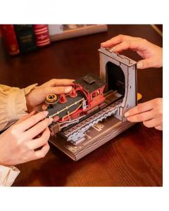 Puzzle 3D - Diorama pentru Biblioteca Trenul Cartilor, 313 piese