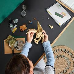 LEGO Jurassic World – Fosile de dinozaur: Craniu de Triceratops (76969)