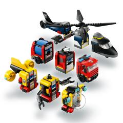 LEGO City - Elicopter, camion de pompieri si submarin remixate (60462)