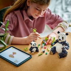 LEGO Creator - Animale salbatice: Familia de ursi panda, 3 in 1 (31165)