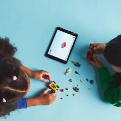 LEGO City - Pachet de curse Furgoneta de pizza vs camion de pompieri (60458)