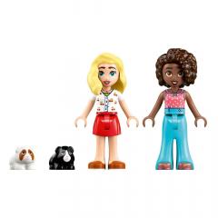 LEGO Friends - Teren de joaca pentru porcusori de guineea (42640)