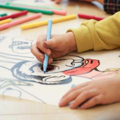 Plansa - Dali + Set instrumente de colorat