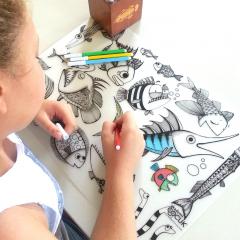 Plansa - Pesti + Set instrumente de colorat