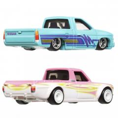 Set 2 Masini metalice - Hot Wheels - Datsun Sunny Truck (1975) si Nissan Hardbody (1993)