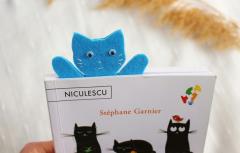 Semn de carte - Pisica castravete albastru