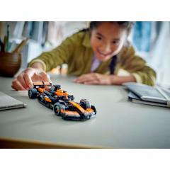 LEGO Speed Champions - Masina de curse McLaren F1 Team MCL38 (77251)