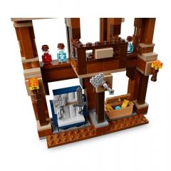LEGO Minecraft - Ring de lupta la conacul din padure (21272)