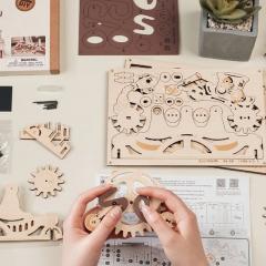 Puzzle 3D - Semnul Deschis - Inchis, 52 piese