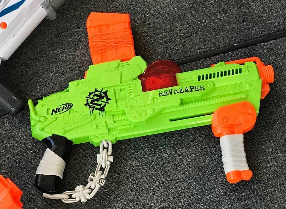 NERF Zombie Strike Revreaper - Nerf