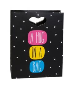 Punga pentru cadouri - A Hug In A Bag 