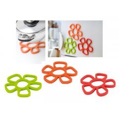 Set suporturi oala termorezistente - Daisy Magnetic Silicone