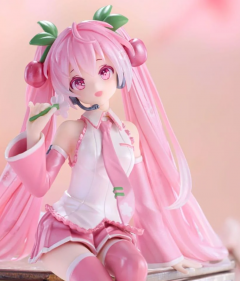 Figurina Hatsune Miku Sakura Pearl