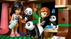 LEGO Friends - Panda Sanctuary Animal Care (42648)