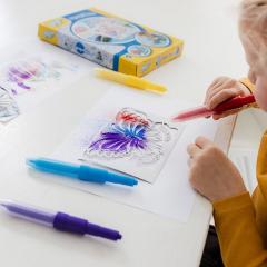 Set creativ - Desenat cu sabloane si carioci spray