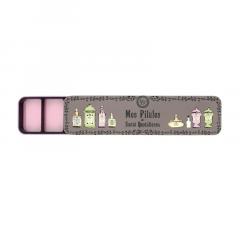 Cutie metalica - Boite a Pilules - Rose Derriere la porte
