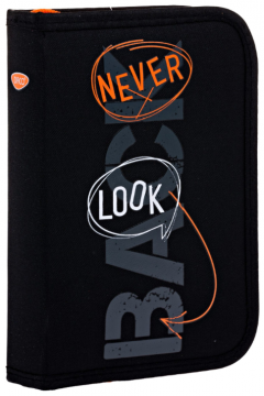 Penar 1 fermoar neechipat - Never Look Back