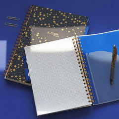 Caiet matematica cu spirala si separatoare A4 (100 file) - Strigo Pads Project Book (Stars)
