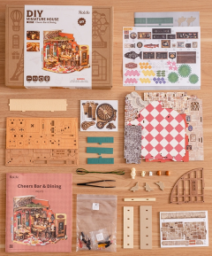 Puzzle 3D 312 piese - Casuta Cheers Bar & Dining