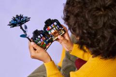 LEGO Wednesday - Black Dahlia Flower (76784)