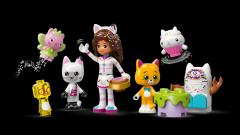 LEGO Gabby's Dollhouse - Sweet Treat Mountain and Kitty Garden (11205)