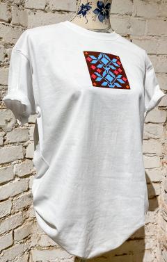 Tricou - Carturesti x PART TWO - Motiv Baisesti cu fundal - Marime M, alb