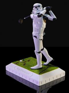 Figurina decorativa - Stormtrooper Hole in None