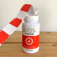 Obiect decorativ - Bottle of Focus