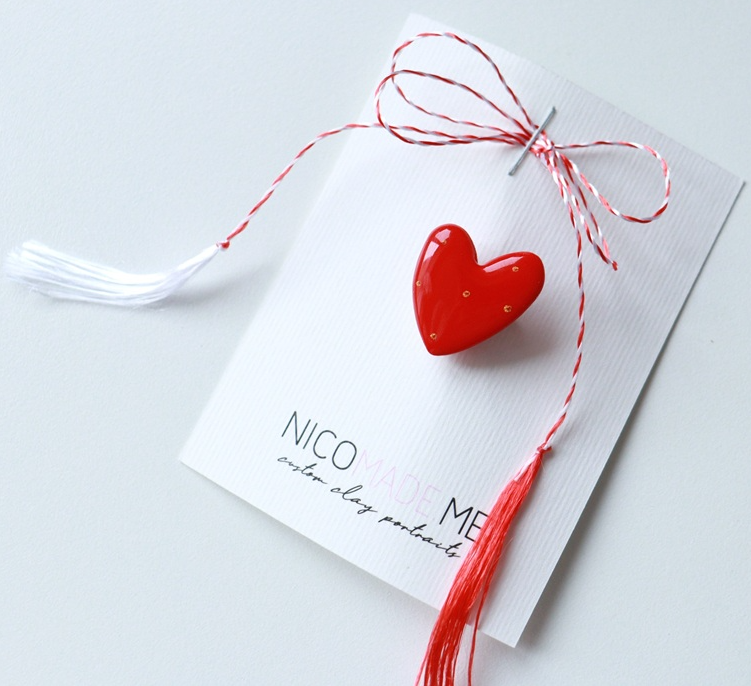 Martisor - Brosa inima rosie - NicomadeMe