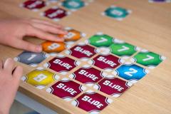 Joc de societate - Slide (RO-EN)