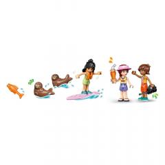 LEGO Friends - Casa pe plaja cu foci (42699)