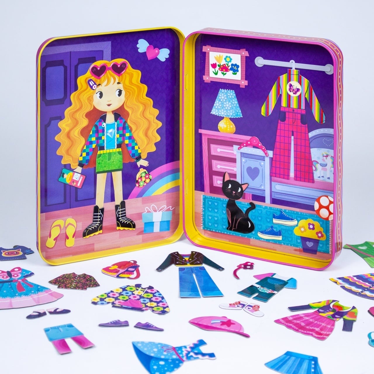 Puzzle magnetic in cutie metalica - Tinutele mele colorate, 45+