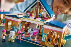 LEGO Friends - Horse Stable and Riding Academy (42688)